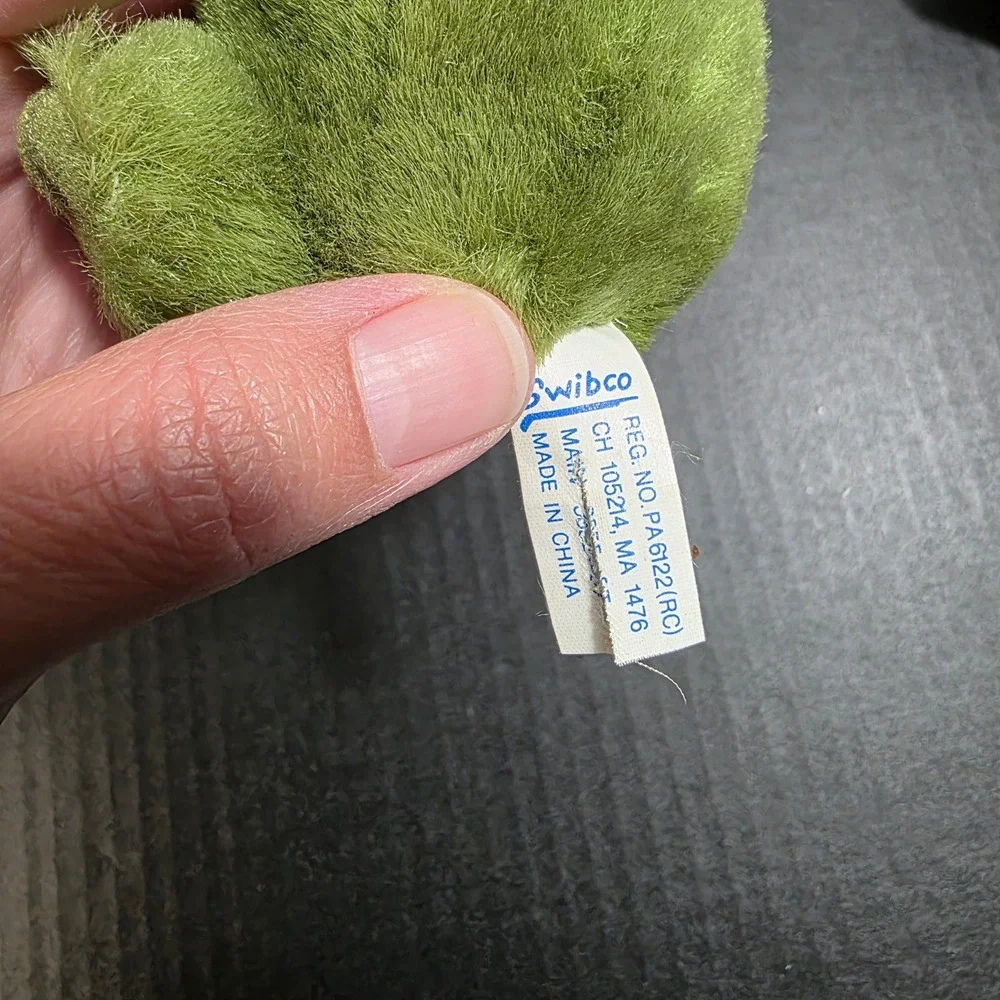 Swibco Frog Plush Keychain Fluffy Green‎ Vintage 1998 Fuzzy Mini Bag Charm